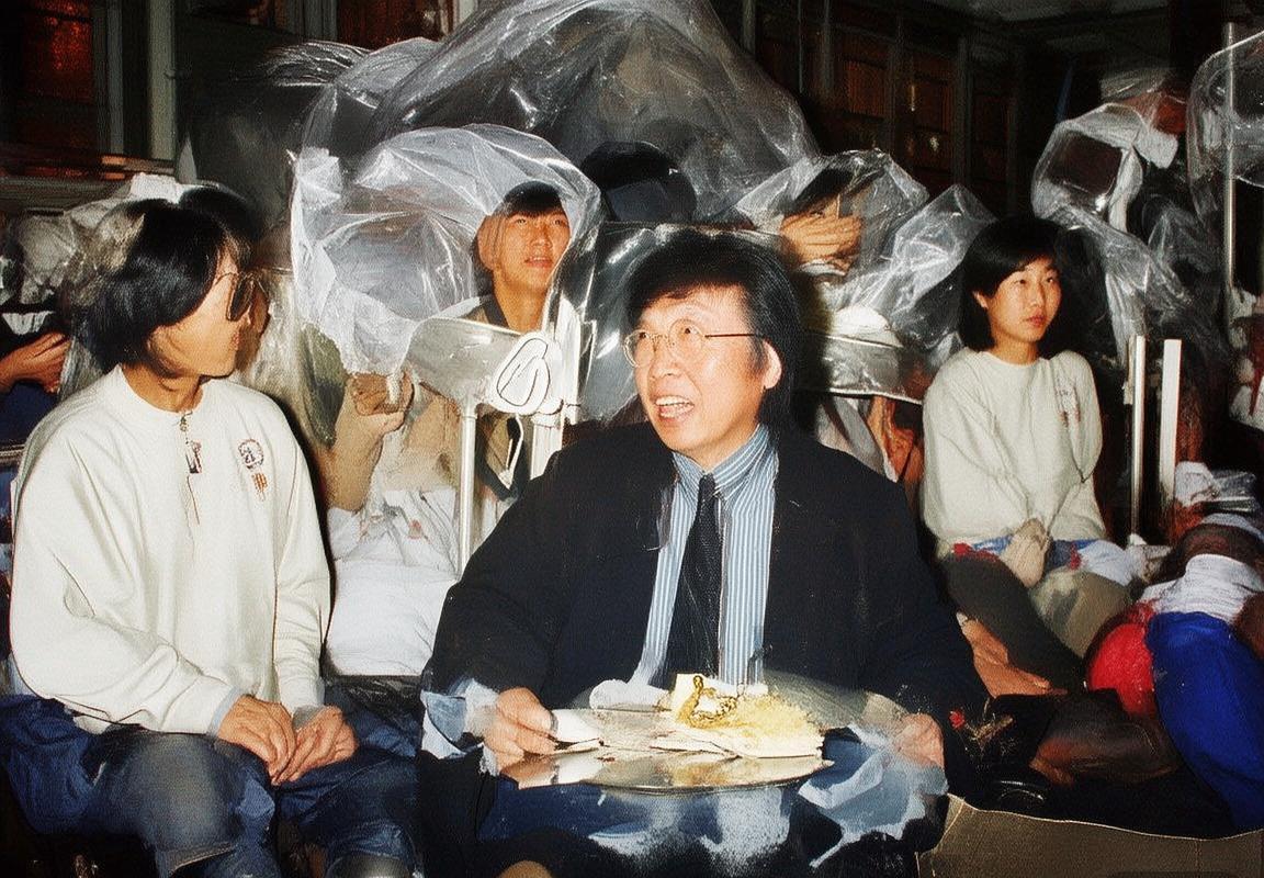 郭艾伦领衔中国男篮新征程：职业发展、领导力、拼搏精神与团队协作的重要性